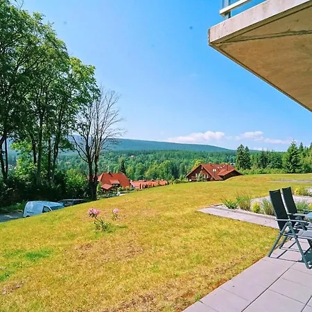 Apartmán Every Sky Izerska 8 *